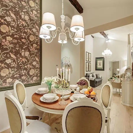 With A Romantic Terrace Apartament