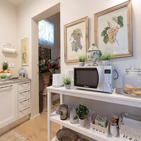 Apartman With A Romantic Terrace Lucca